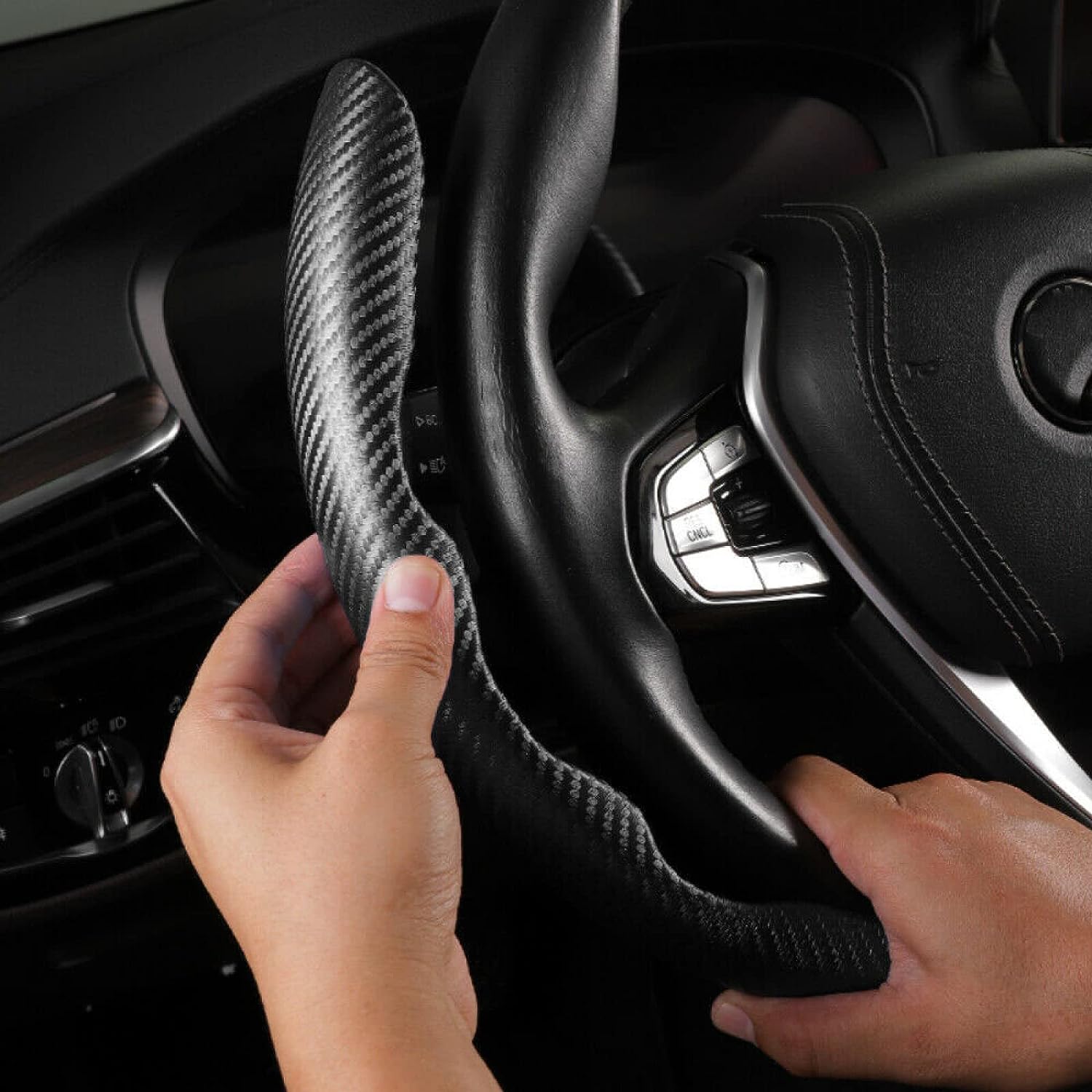 Non-Slip Plush Steering Wheel Cover-GN